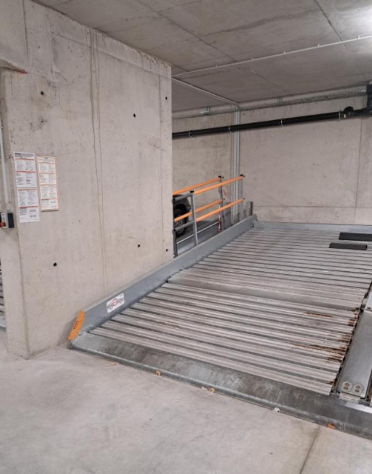 Arlon: Parking a louver couvert, Immo, Huizen te huur, Provincie Luxemburg, Overige soorten, Direct bij eigenaar, G