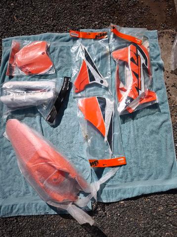OEM KTM EXC 125-500 2016 plastics! beschikbaar voor biedingen