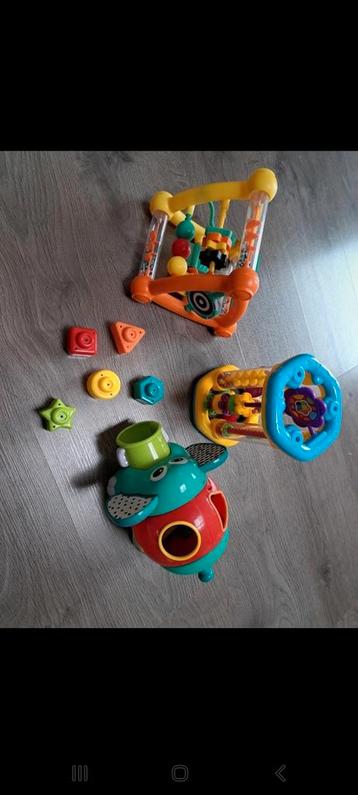 Speelgoed set beschikbaar voor biedingen