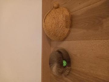 Speelgoed voor katten beschikbaar voor biedingen
