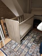 Babybed, Kinderen en Baby's, Kinderkamer | Complete kinderkamers, Ophalen, Zo goed als nieuw