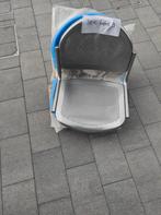 Metalen stoelen om te bevestigen, Ophalen, Nieuw