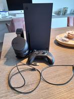 Xbox series x, controller, headset, Consoles de jeu & Jeux vidéo, Consoles de jeu | Xbox Series X & S, Enlèvement, Comme neuf