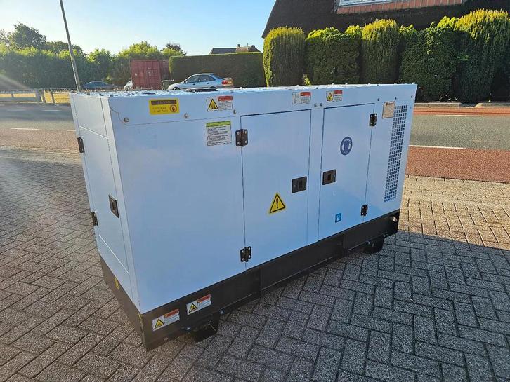Bauer Generator 24kva 2025 aggregaat (bj 2025), Zakelijke goederen, Machines en Bouw | Aggregaten