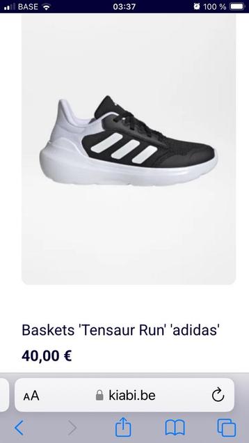 Adidas sneakers- Zwaart/ Nieuw item/ Waarde:€40 beschikbaar voor biedingen