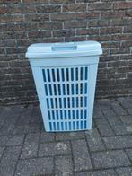 Hoge wasmand met deksel, Ophalen, Zo goed als nieuw