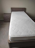 1 peroonsslaapkamer wegens verhuis, Maison & Meubles, Chambre à coucher | Chambres à coucher complètes, Enlèvement