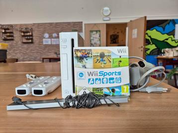 Wii + Wii Sports spel beschikbaar voor biedingen