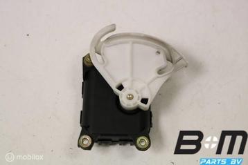 Kachelstelmotor VW Passat B5 beschikbaar voor biedingen
