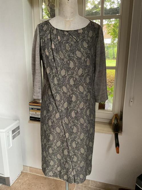 Robe de Gigue, taille 42-, Vêtements | Femmes, Robes, Taille 42/44 (L), Gris, Enlèvement ou Envoi