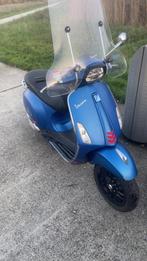Vespa sprint 2022 A klasse, Fietsen en Brommers, Scooters | Vespa, Gebruikt, Ophalen of Verzenden, Benzine, 50 cc