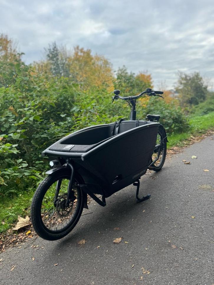 Urban Arrow  Bosch 5500km, Fietsen en Brommers, Fietsen | Bakfietsen, Zo goed als nieuw, 4 kinderen of meer, Elektrisch, Ophalen