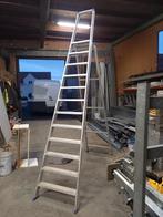 Trapladder 12 treden 3m, Doe-het-zelf en Bouw, Ladders en Trappen, Ophalen, Zo goed als nieuw, Ladder
