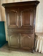 TV-kast, Huis en Inrichting, Ophalen, 100 tot 150 cm, Eikenhout, Zo goed als nieuw