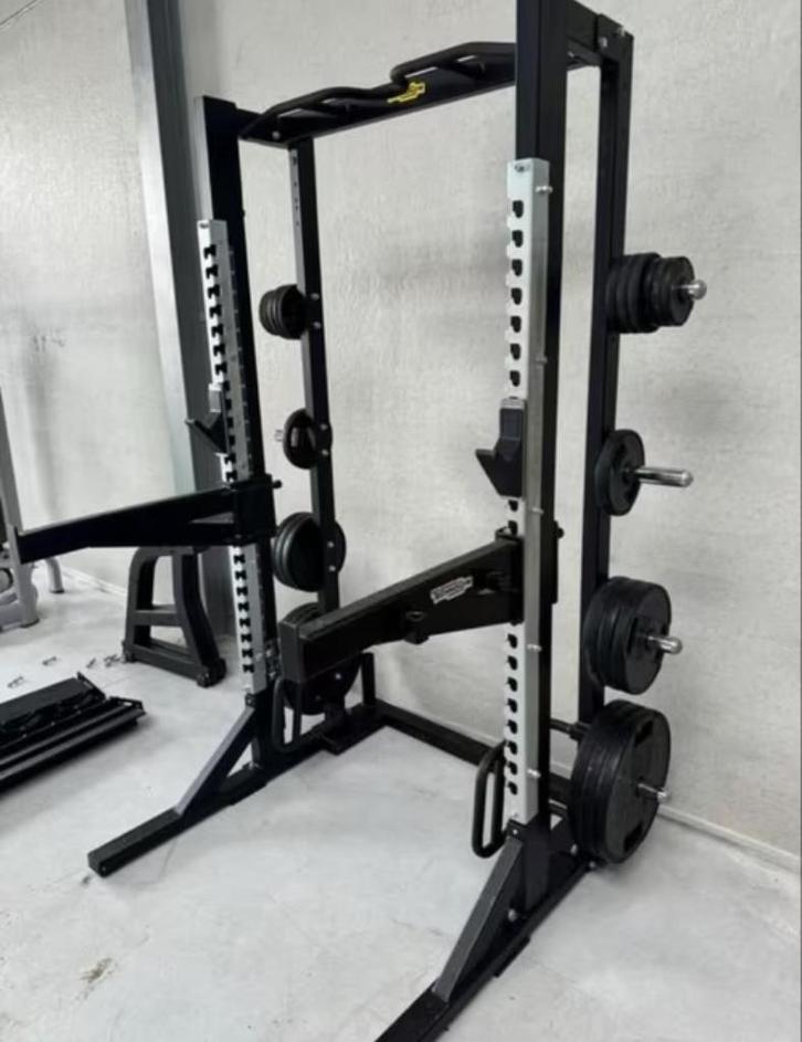 Technogym half rack! In nette staat!!, Sport en Fitness, Fitnessmaterialen, Zo goed als nieuw, Ophalen of Verzenden