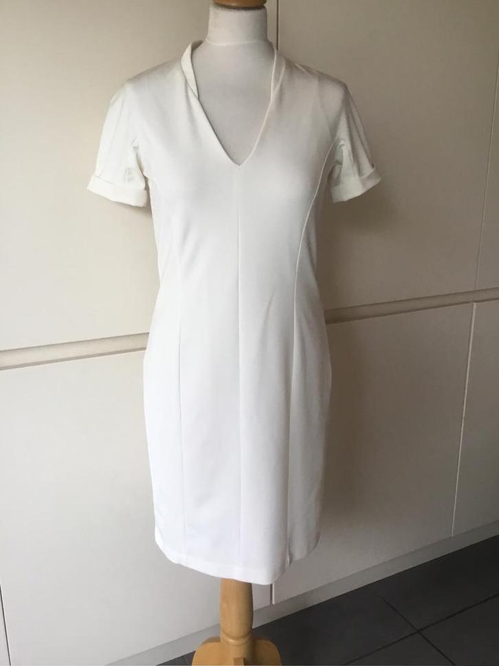 Marccain,Marc Cain roomwitte jurk maat 3 (36/38), Kleding | Dames, Jurken, Zo goed als nieuw, Maat 36 (S), Wit, Boven de knie