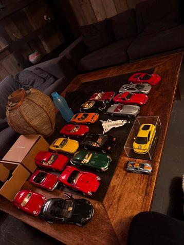 Voiture de collection  beschikbaar voor biedingen