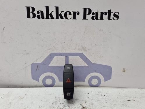 Paniekverlichtings Schakelaar van een BMW 1-Serie, Auto-onderdelen, Dashboard en Schakelaars, BMW, Gebruikt, 3 maanden garantie