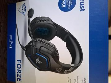 PS4 headset beschikbaar voor biedingen