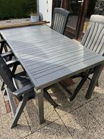 Tuinset grijs kunststof verstelbare stoelen met gratis tafel, Tuin en Terras, Ophalen, 4 zitplaatsen, Kunststof, Gebruikt