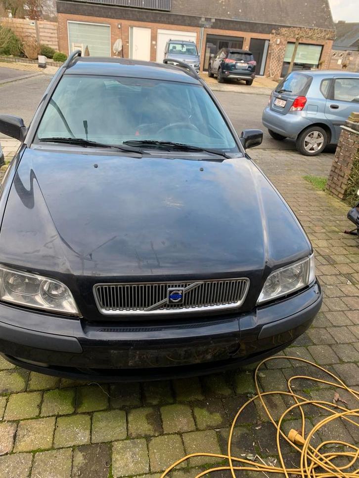 Volvo V40 1.9D - 2001 diesel, Auto's, Volvo, Particulier, V40, Diesel, Break, Handgeschakeld, Ophalen