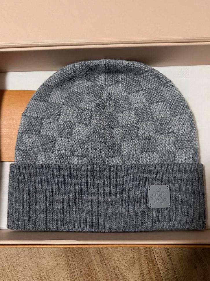 Louis Vuitton (LV) muts, Kleding | Heren, Mutsen, Sjaals en Handschoenen, Zo goed als nieuw, Muts, Ophalen of Verzenden