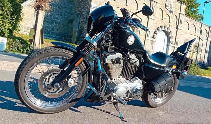 Harley-Davidson 883XL - stage1, Motos, Motos | Harley-Davidson, Particulier, Chopper, plus de 35 kW, 2 cylindres, Enlèvement