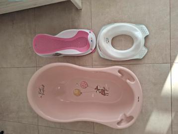 Badje + verkleinzitje + toiletverkleiner beschikbaar voor biedingen