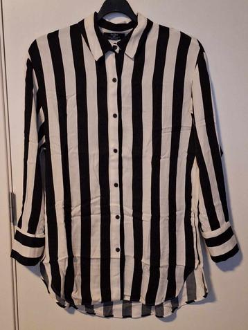 VETEMENT/Chemise beschikbaar voor biedingen