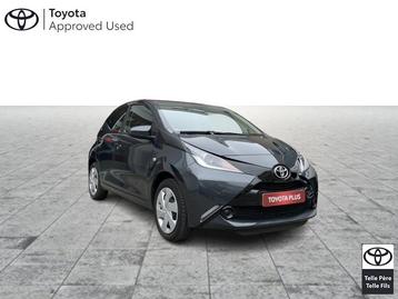 Toyota Aygo x-play Entretiens Gratuits pendant 3ans ou 45000, Argent ou Gris, Achat, 998 cm³, Euro 6