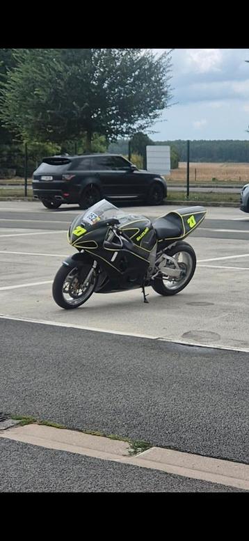 Suzuki gsxr 2001  beschikbaar voor biedingen