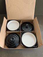 2 keramische stoofpotjes, D: 7,5 cm, nooit gebruikt, Huis en Inrichting, Ophalen of Verzenden, Nieuw, Gietijzer, Kookpan of Snelkookpan