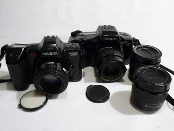 Minolta Dynax 7000i 50 mm F + 7 x 35 à 80 mm et 2 x 35 à 80, Enlèvement ou Envoi, Comme neuf, Reflex miroir, Minolta