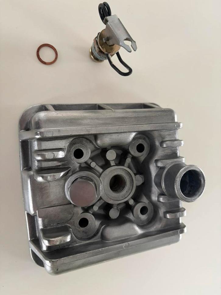 Culasse malossi kit liquide, Fietsen en Brommers, Brommeronderdelen | Algemeen, Ophalen of Verzenden