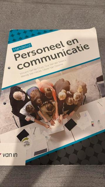 Handelvijf - Personeel en communicatie beschikbaar voor biedingen