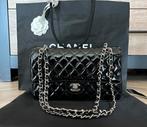 Chanel tas, Handtassen en Accessoires, Tassen | Damestassen, Ophalen of Verzenden, Zwart