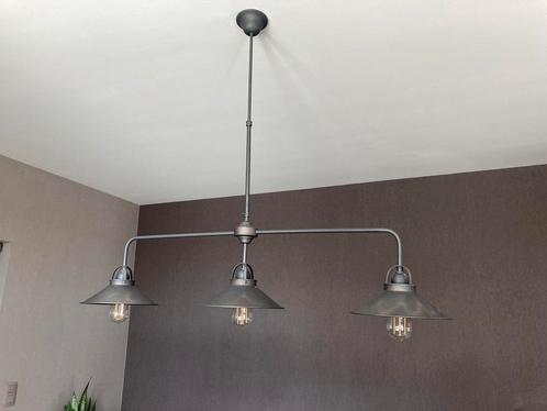 Cottage hanglamp gemaakt van duurzaam messing ., Huis en Inrichting, Lampen | Hanglampen, Zo goed als nieuw, Ophalen