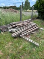 Gratis betonpalen, Tuin en Terras, Ophalen, Gebruikt, 180 tot 250 cm, Palen