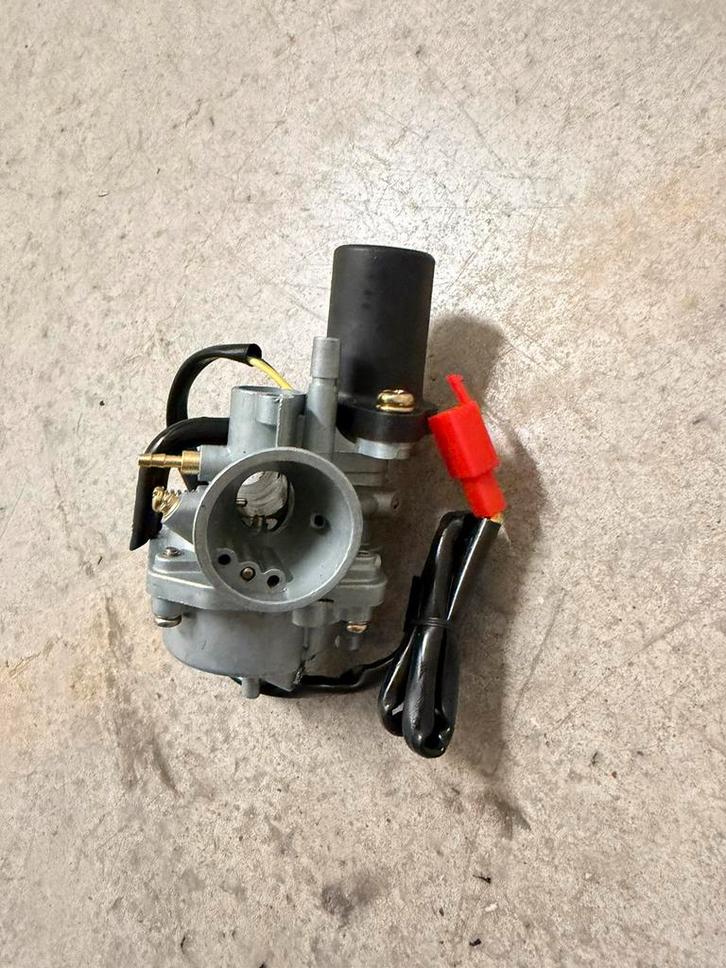 Carburateur type origine booster, Fietsen en Brommers, Brommeronderdelen | Algemeen, Zo goed als nieuw, Carburateur, Ophalen of Verzenden
