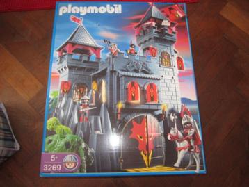 Playmobil groot ridderkasteel disponible aux enchères