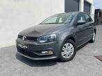 Volkswagen Polo 1.2 TSI GRIJS (bj 2017, automaat), Te koop, Zilver of Grijs, Stadsauto, Benzine