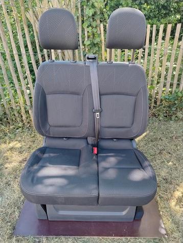 Passagiersstoel/bank Renault Trafic (2-zit) beschikbaar voor biedingen