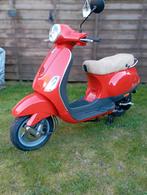 Mooie vespa lx B klasse 45km u ,goede staat papieren oke, Fietsen en Brommers, Ophalen, Gebruikt, Overige modellen, Klasse B (45 km/u)