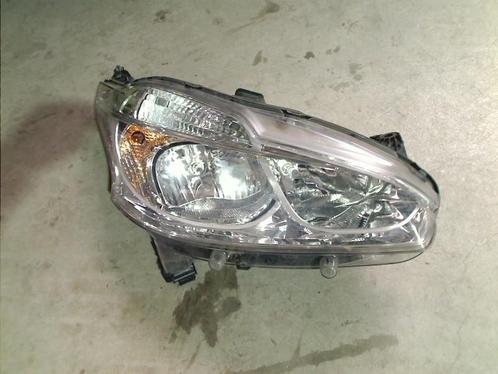 KOPLAMP RECHTS Peugeot 208 I Societe (89000100), Auto-onderdelen, Verlichting, Peugeot, Gebruikt