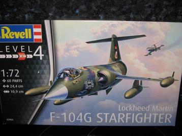 lot van 3 bouwdozen van het f-104 vliegtuig beschikbaar voor biedingen
