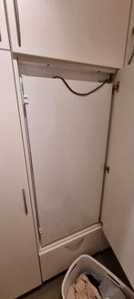 Inbouw ijskast, Ophalen, Zonder vriesvak, 120 tot 140 cm, 200 liter of meer