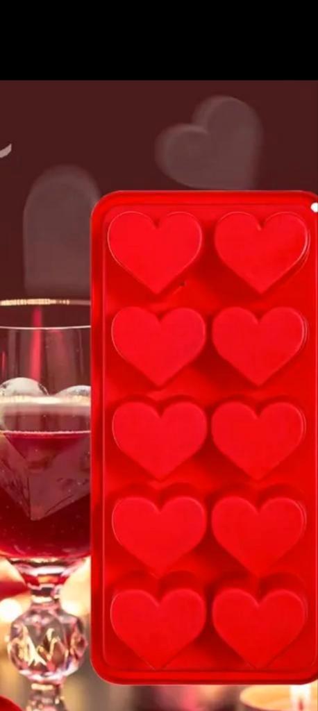 A vendre : forme de cœur en silicone - neuf et non utilisé -, Hobby & Loisirs créatifs, Confection de Gâteaux & Cupcakes, Moule