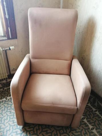 NIEUWE fauteuil, fauteuil, schommelbank beschikbaar voor biedingen