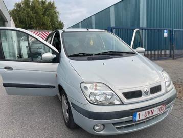 Roos papier aanwezig om in te schrijven, beschikbaar voor biedingen