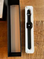 Apple Watch Nike+ series 3 42mm en bon état, Conditie, Zo goed als nieuw